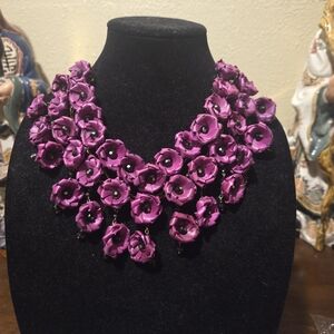 Powokani Burgundy Palm Flower Necklace